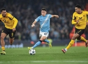 爱游戏-Ning巅峰对决，凯恩与60激战G2分钟，爆冷胜负难料！的简单介绍