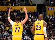 爱游戏体育- 范德比尔特防守能力 